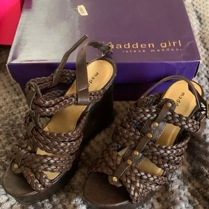 Madden Girl Wedges
